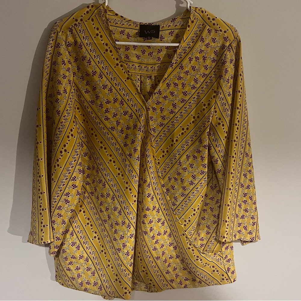 W5 Floral blouse